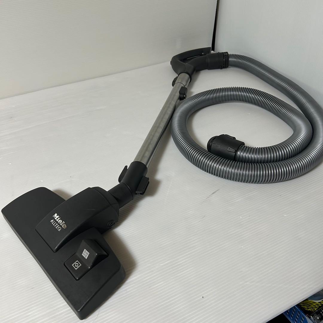 Miele ミーレ 掃除機 Compact C2 SDAO0　イエロー