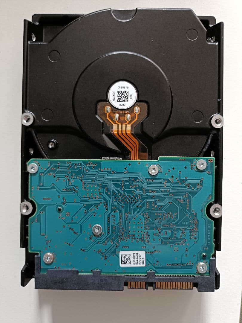 HITACHI HUA723030 エンタープライズ 3TB 内蔵HD 中古品