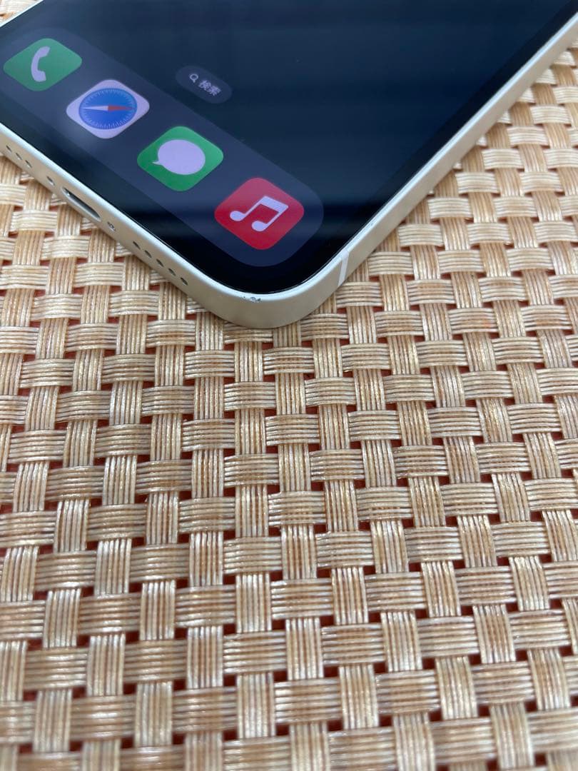 iPhone 14 128 GB スターライトSIMフリー【8957】