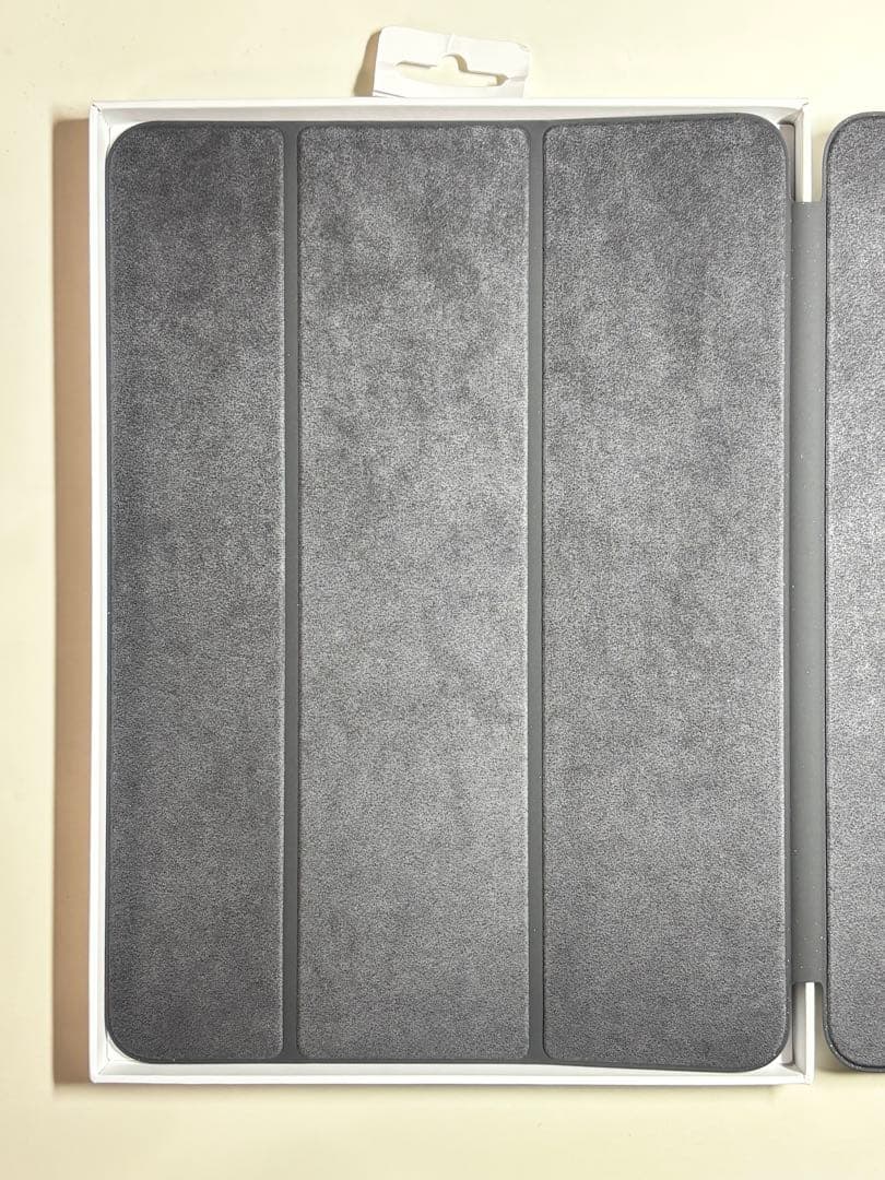 【新品】iPad用スマートフォリオ・ブラック②