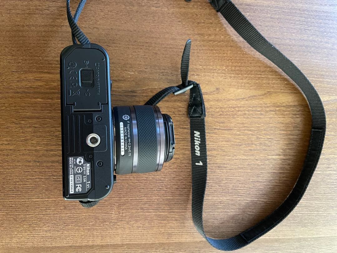 デジタルカメラ Nikon1 V1