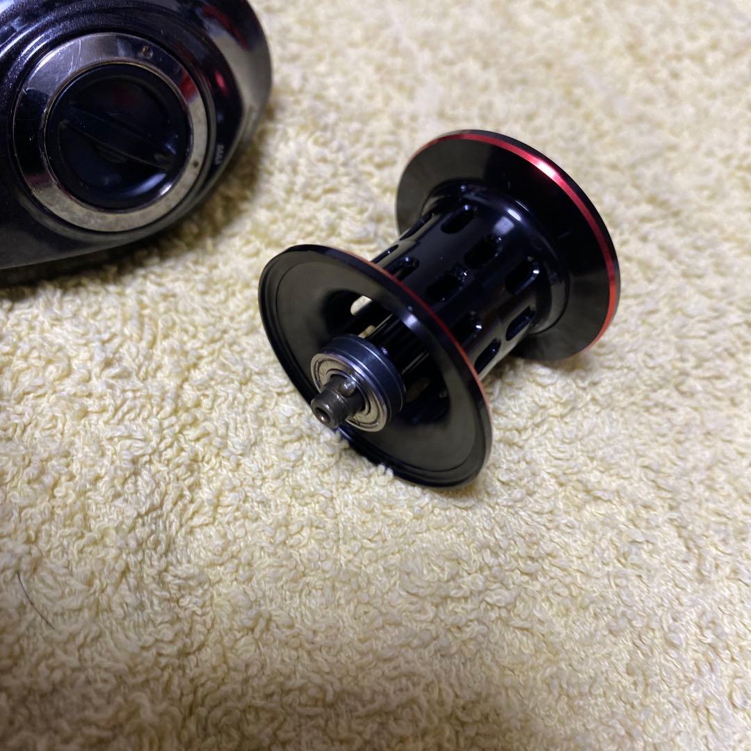 アブガルシア レボ エリートIB7 左ハンドル　中古　最終値引き