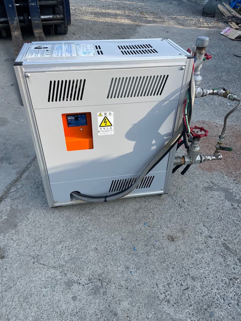 金型温度調節機（MTC）. (No1)