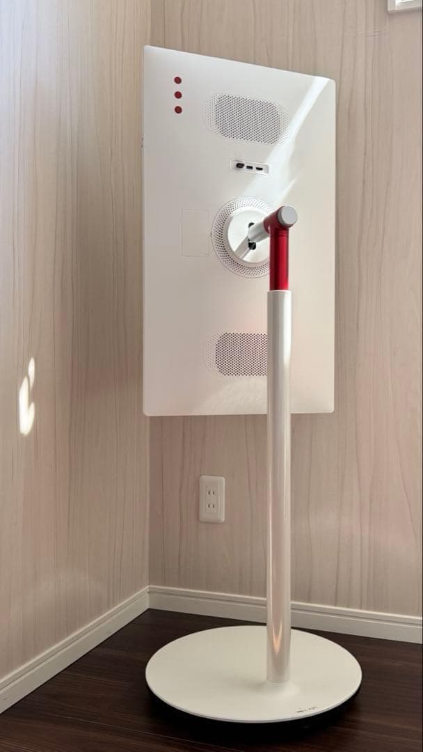 KTC MegPad 32型 4K UHD 移動式スマートモニター