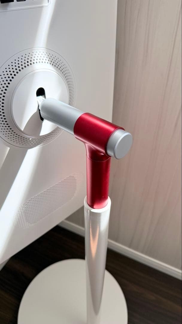 KTC MegPad 32型 4K UHD 移動式スマートモニター