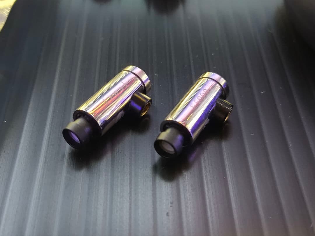 final E5000 本体ジャンク扱い、ケーブル新品