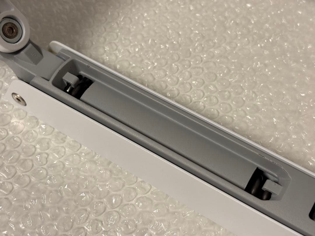 エルゴトロンLX モニターアーム （ポール無し）