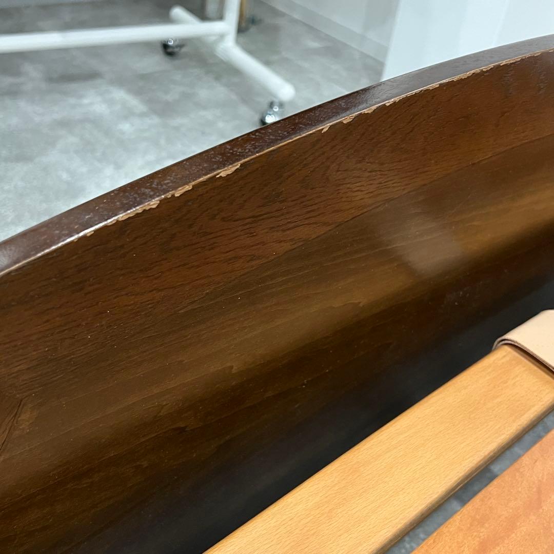 カリモク ヒュルスタ社電動リクライニングベッド ドマーニシリーズ