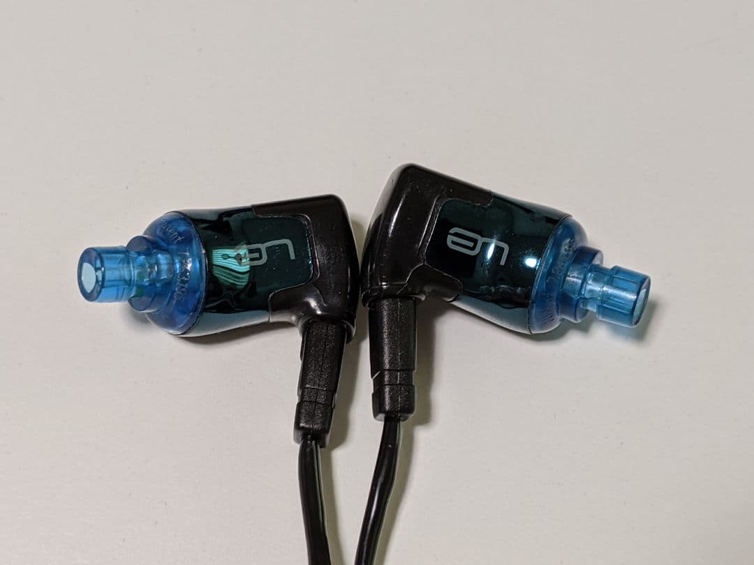 イヤホン ultimate ears 10 pro