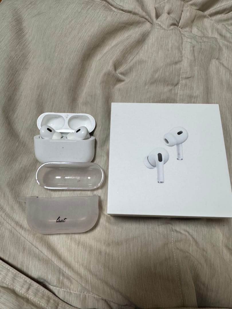 【正規品】AirPods Pro (第2世代）lightning 充電ケース付き