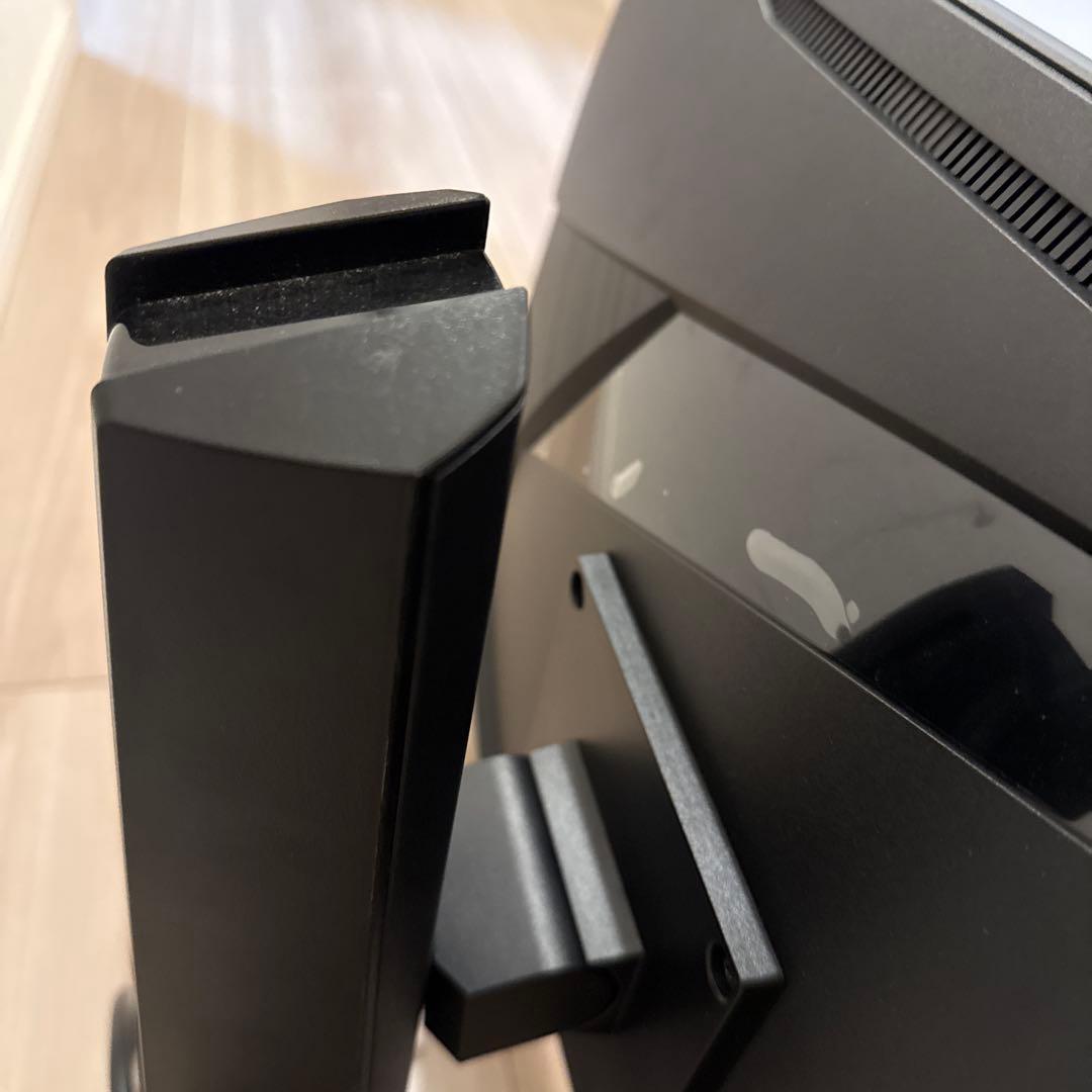 モニター　湾曲　msi MAG 27C6PF 2024年製