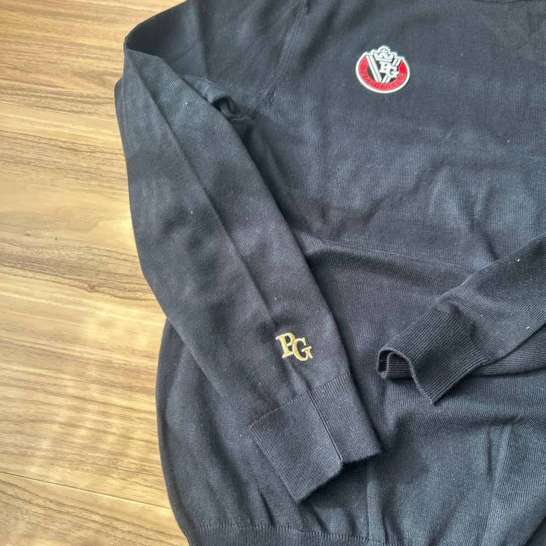 PGロゴ　ブラックハイネックセーター