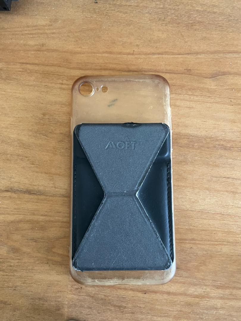 iPhone SE 第二世代 64GB ホワイト SIMフリー