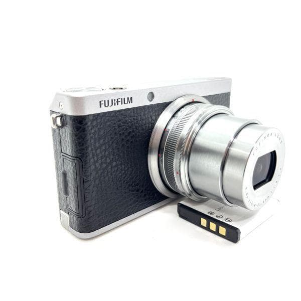 ■ 美品 ■ フジフィルム FUJIFILM XF1