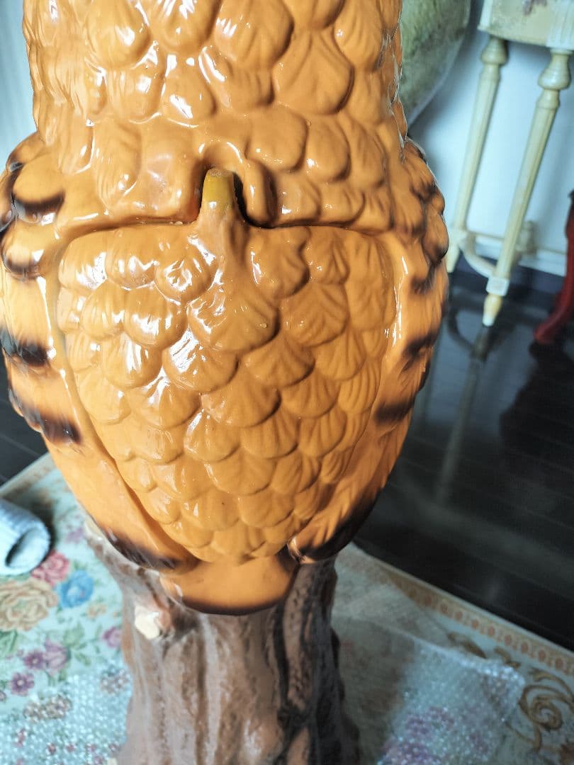 フクロウのポスト高さ87cm 陶器の置物