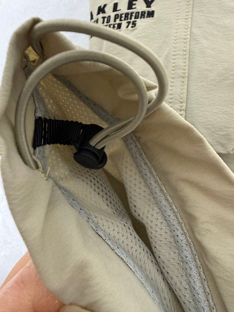 オークリー ツーウェイ XLベージュ