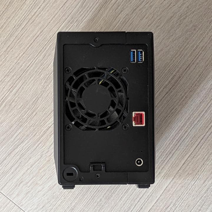 ASUSTOR AS3302T NAS クアッドコア 2.5GbE