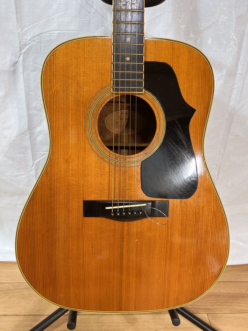 YAMAHA.FG-350Dベージュラベル。 トップ単板！
