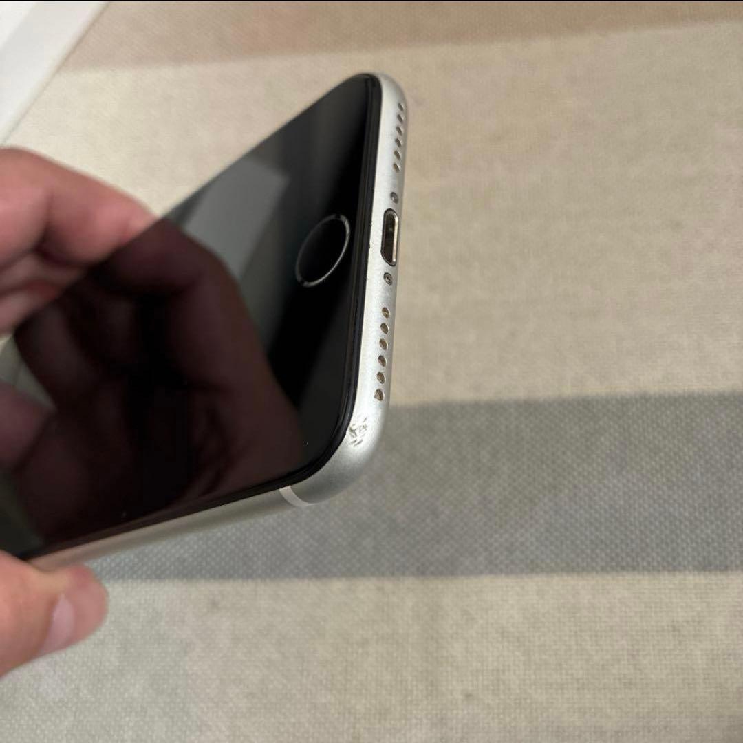 Apple iPhone SE (第2世代) 白　ジャンク