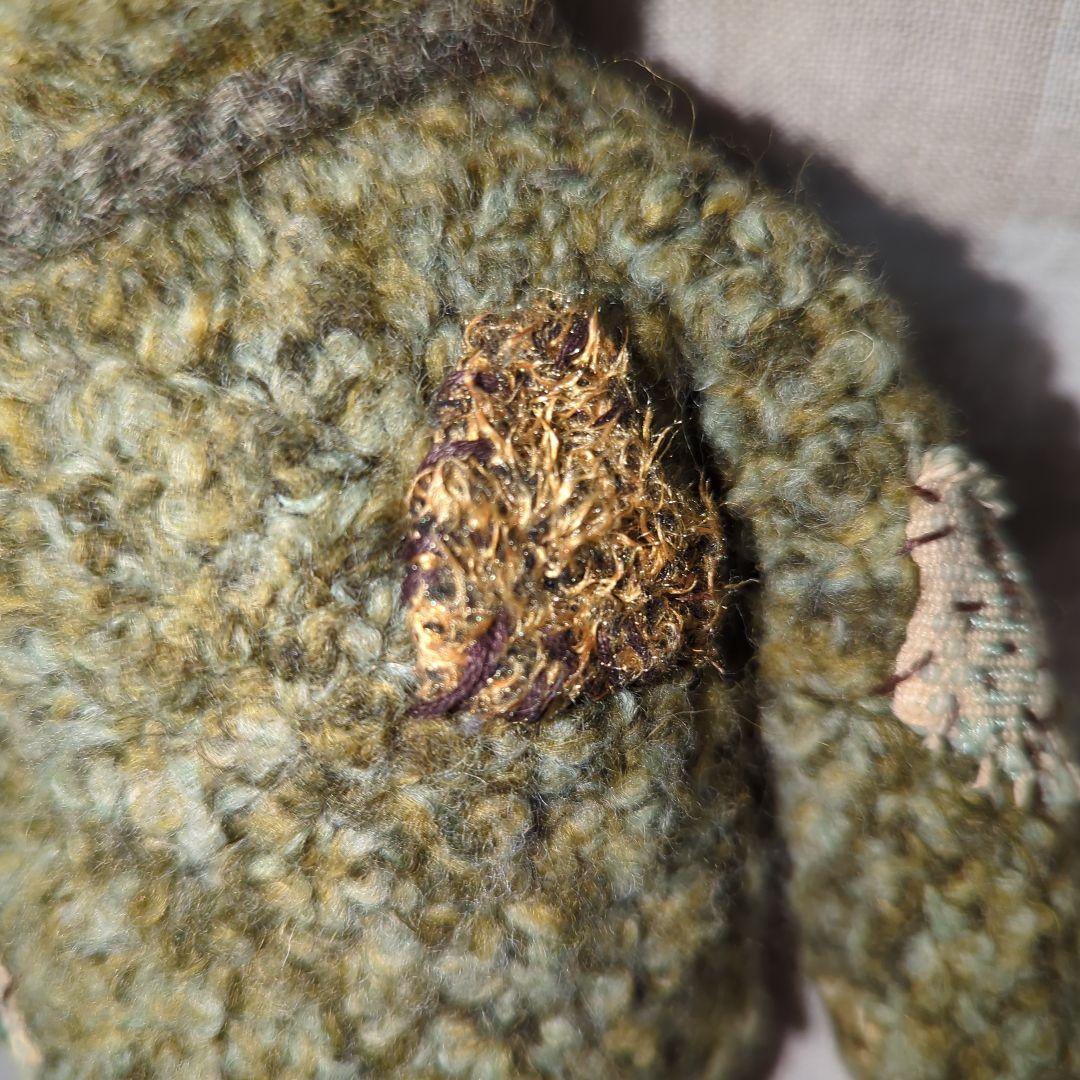 テディベア　緑色のクマ　熊　編みぐるみ　元気の出る顔