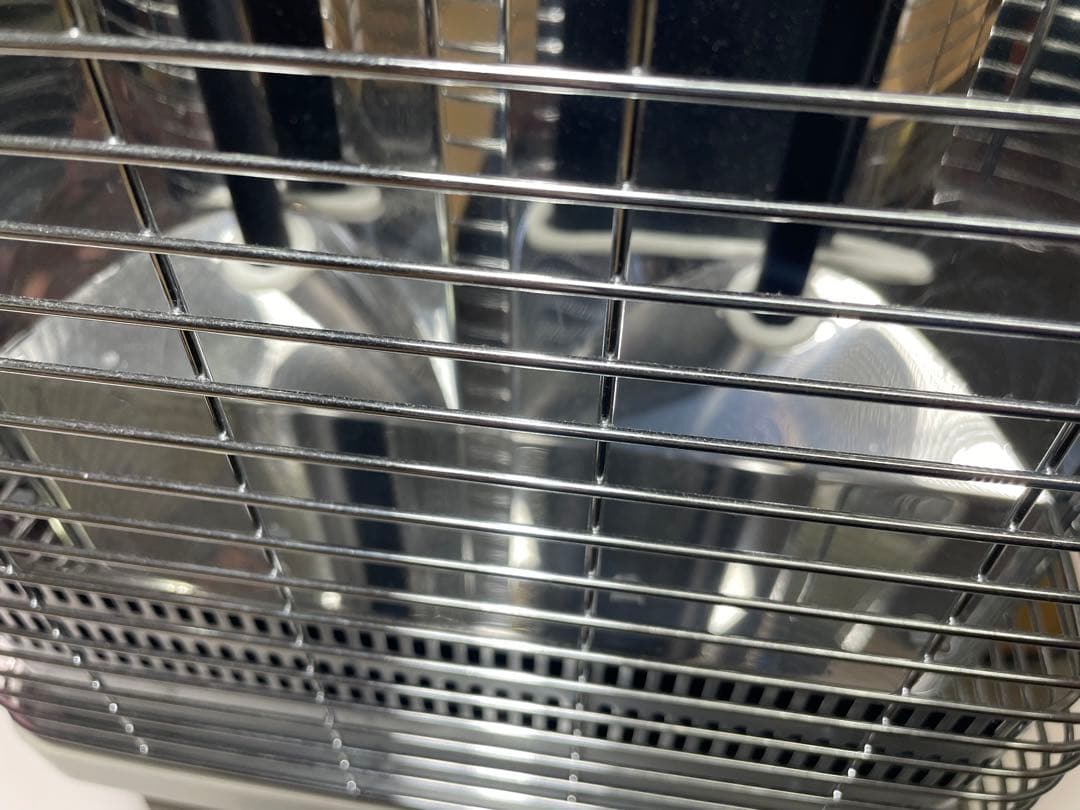 DAIKIN】ダイキン セラムヒート　シーズヒーター　2021年製