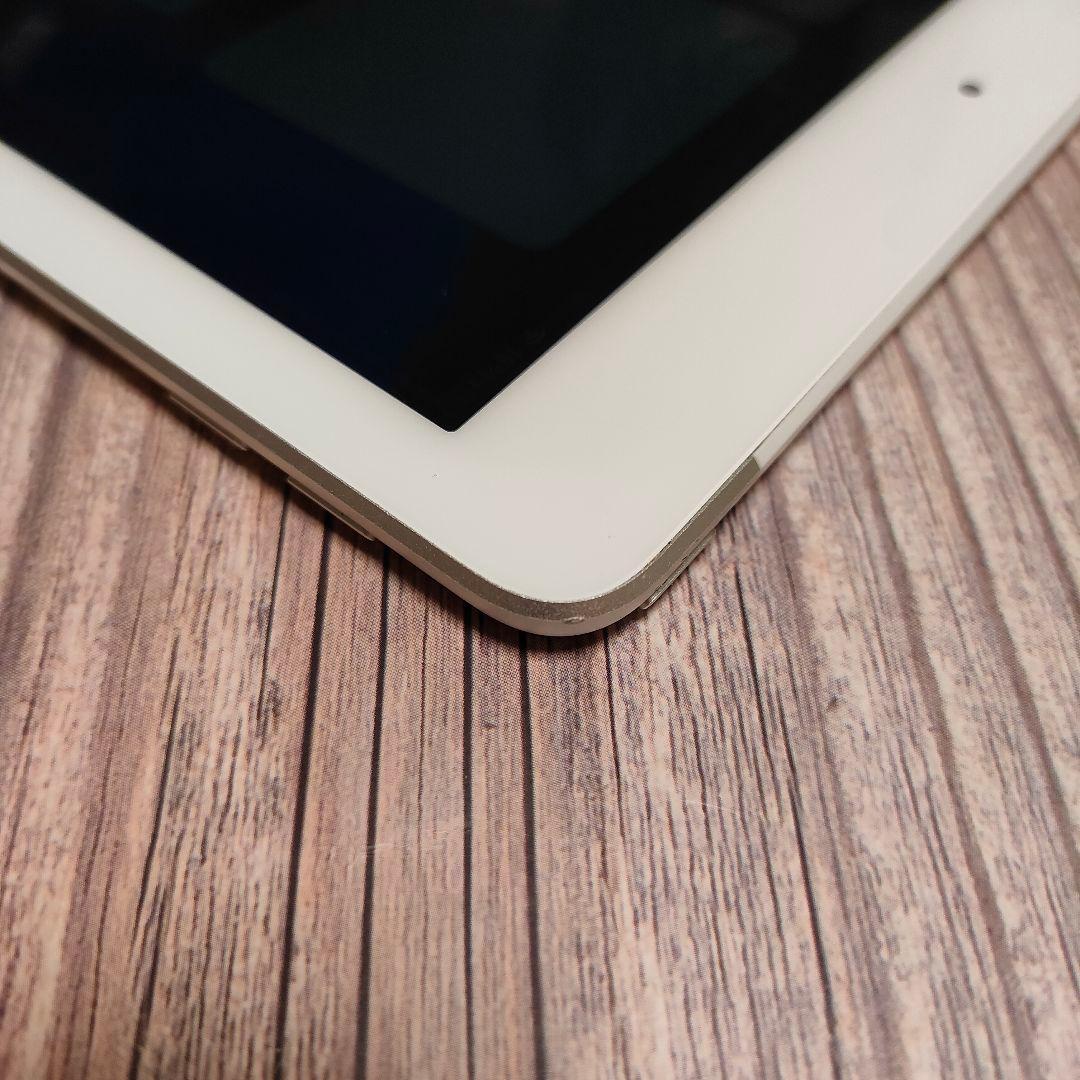 Apple iPad 第5世代 32GB シルバー SIMフリー