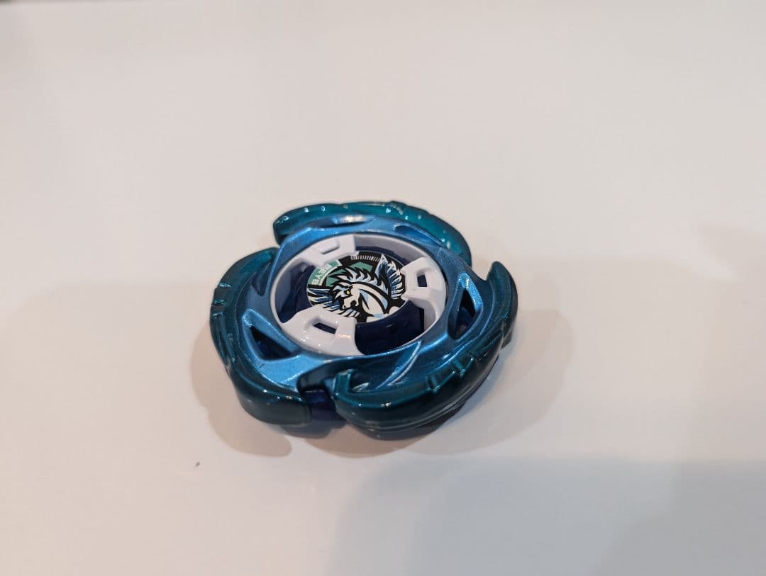 【美品】ベイブレードX エアロペガサス3-70A ダブルメタルコート