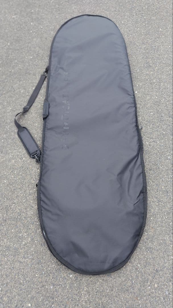 中古ショートボード アルメリック！フィン、リーシュコード、新品ハードケース付き！