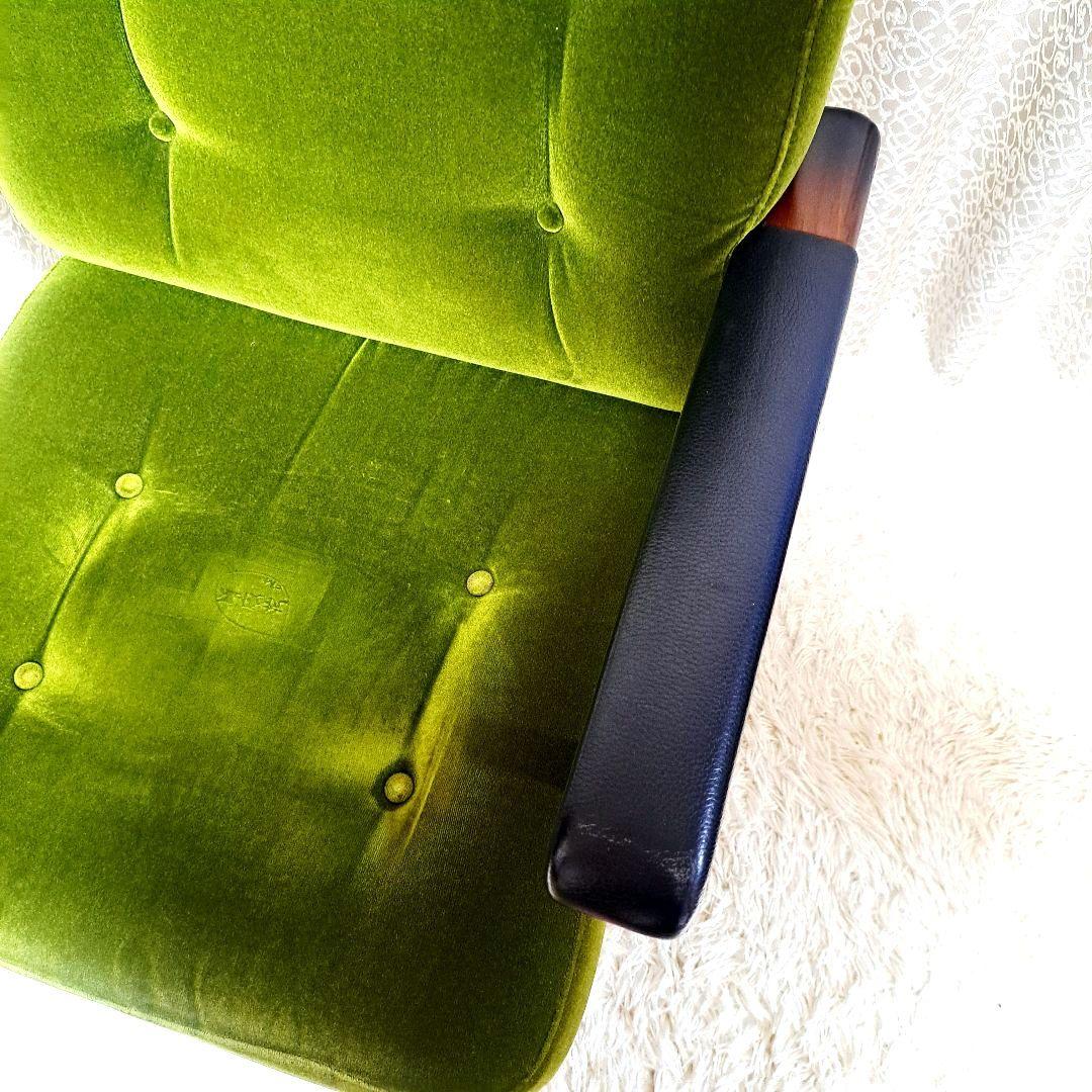 カリモク デスクチェア コロニアル モケットグリーン XC0650GK