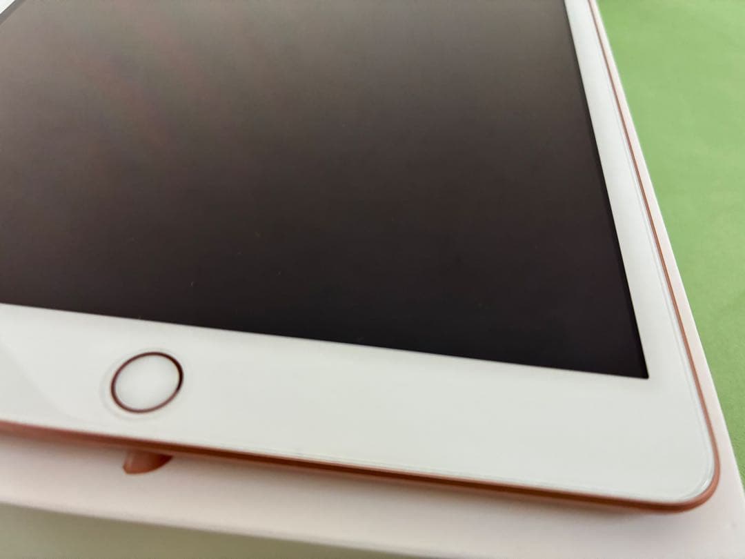 [値下げ250705] iPad 第7世代 32GB Wi-Fiモデル