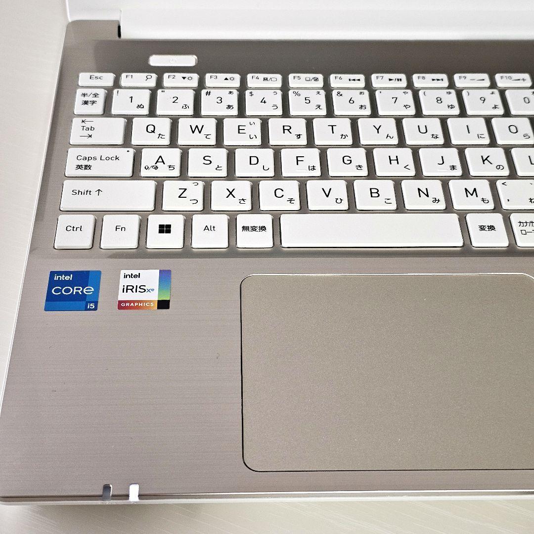 美品 dynabook サテンゴールド i5-1334U 16GB オフィス付き