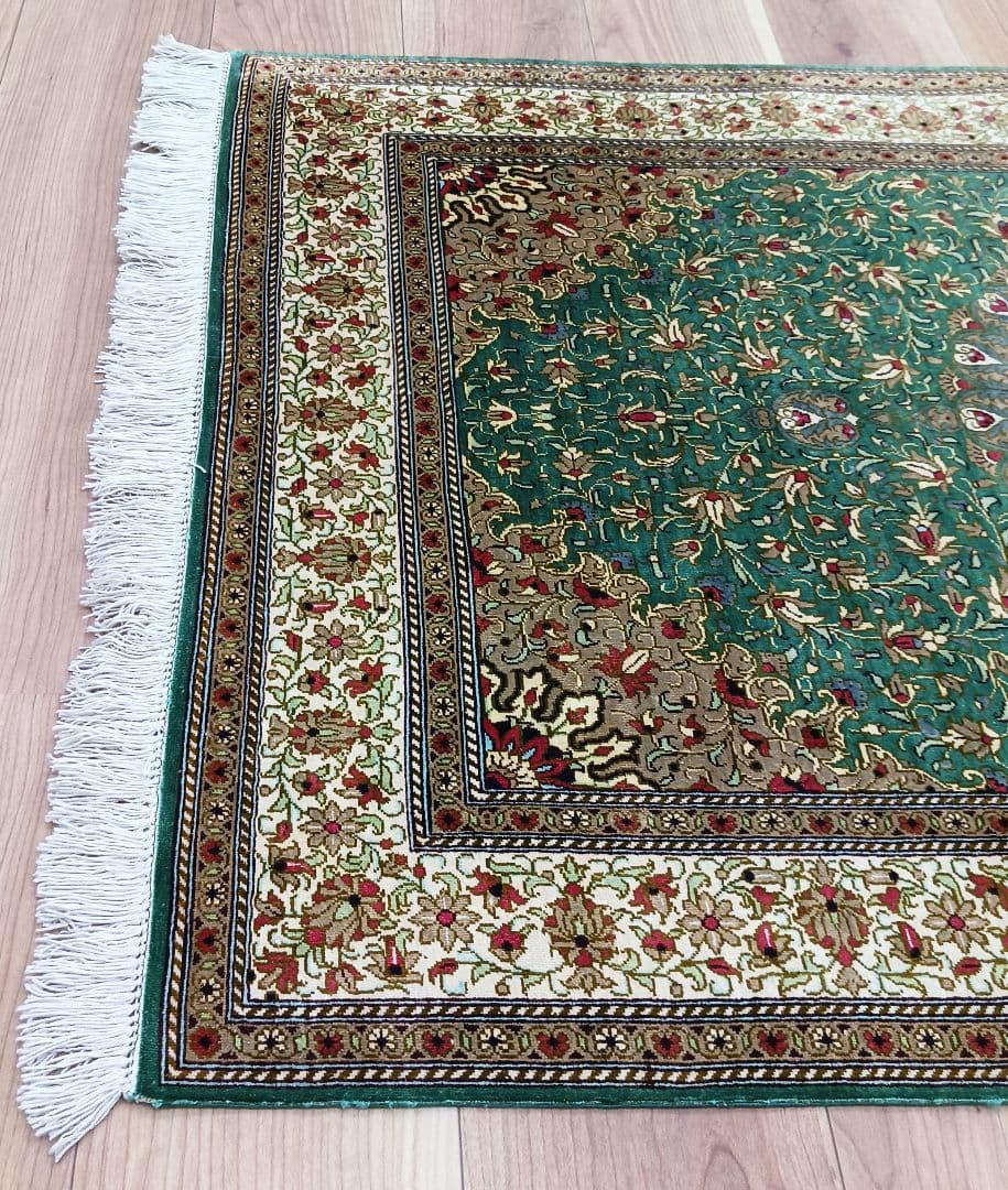 Y3348 高級ペルシャ絨毯 クム産 シルク100% 手織り90万ノット