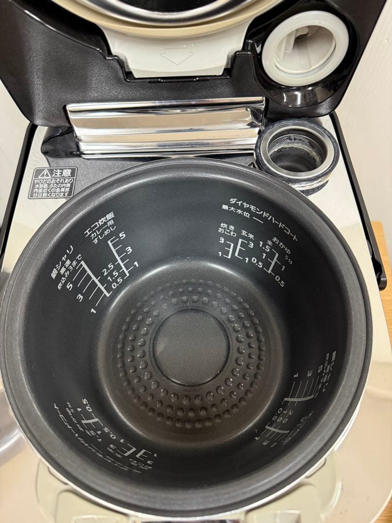 Panasonic 圧力IHジャー炊飯器SR-SPA108（2018年製）