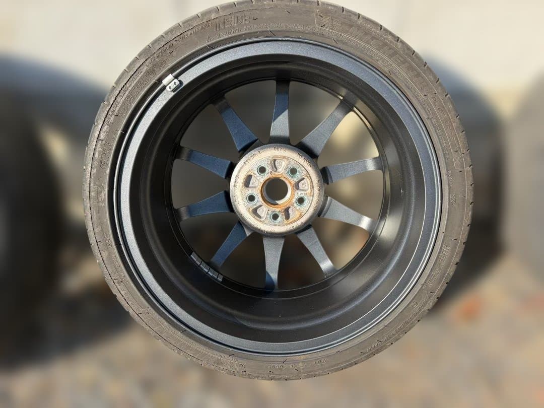 ZD8 純正 18インチx7.5J ホイール&タイヤ（215/40R18）