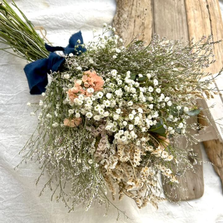 かすみ草フライングブーケ