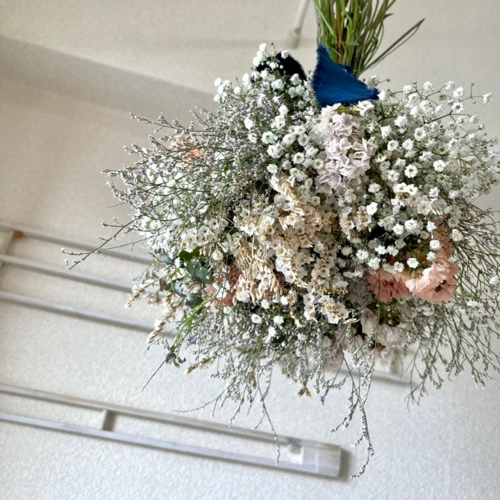 かすみ草フライングブーケ