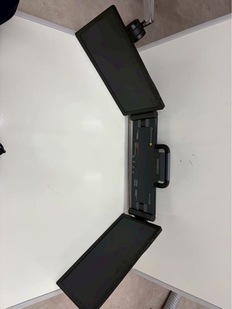 ノートPC用ドッキング型デュアルモニター PROMETHEUS DUAL