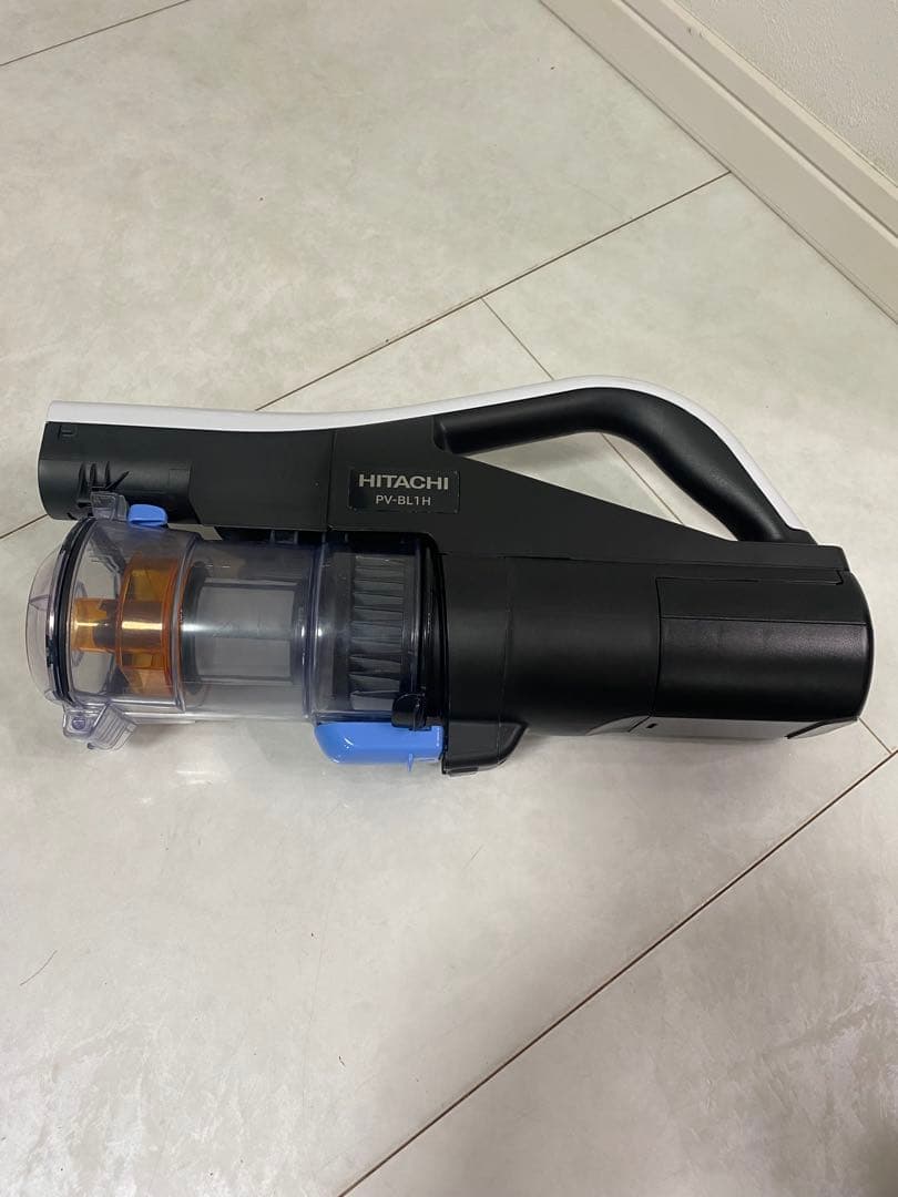 日立 コードレス掃除機2021年製　PV-BL 1H