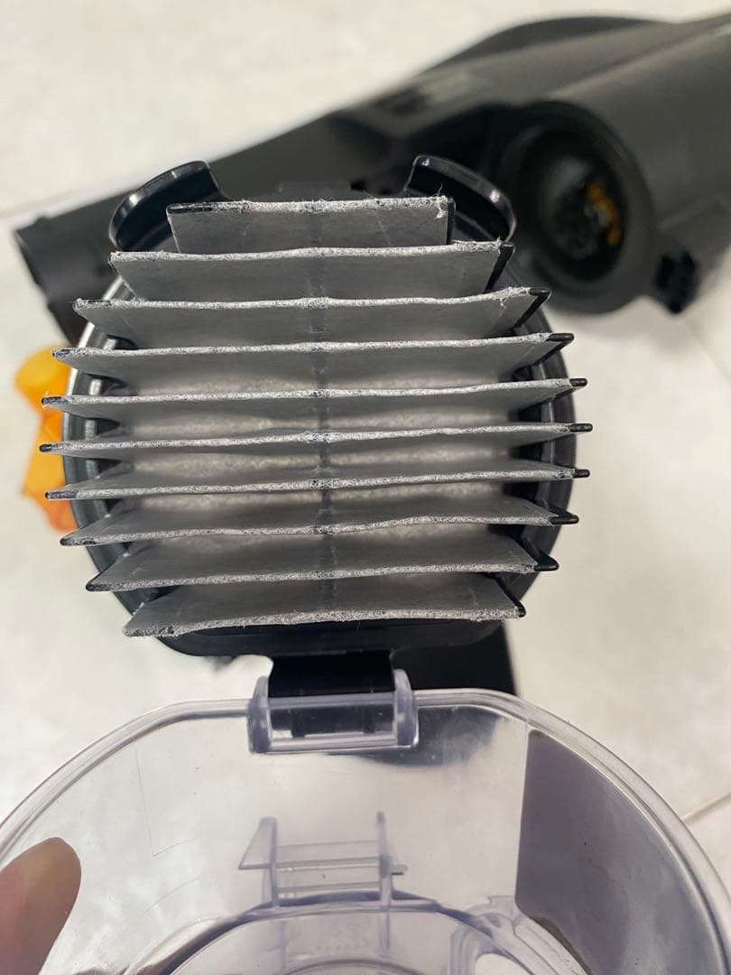 日立 コードレス掃除機2021年製　PV-BL 1H