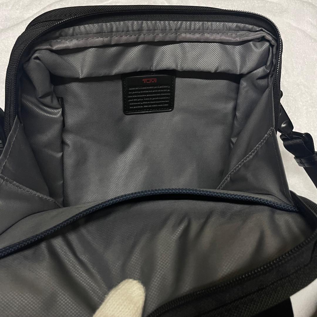 【極美品】TUMI ブラック 2Way ビジネスバッグ 縦　縦長