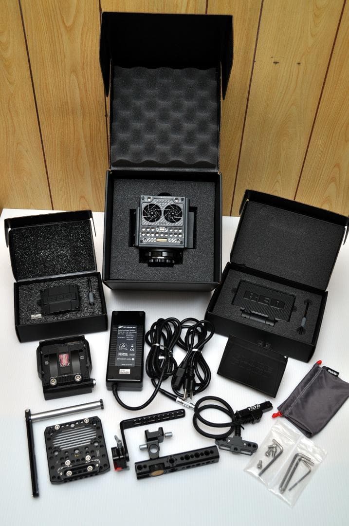 RED DIGITAL CINEMA　SCARLET-W DRAGON