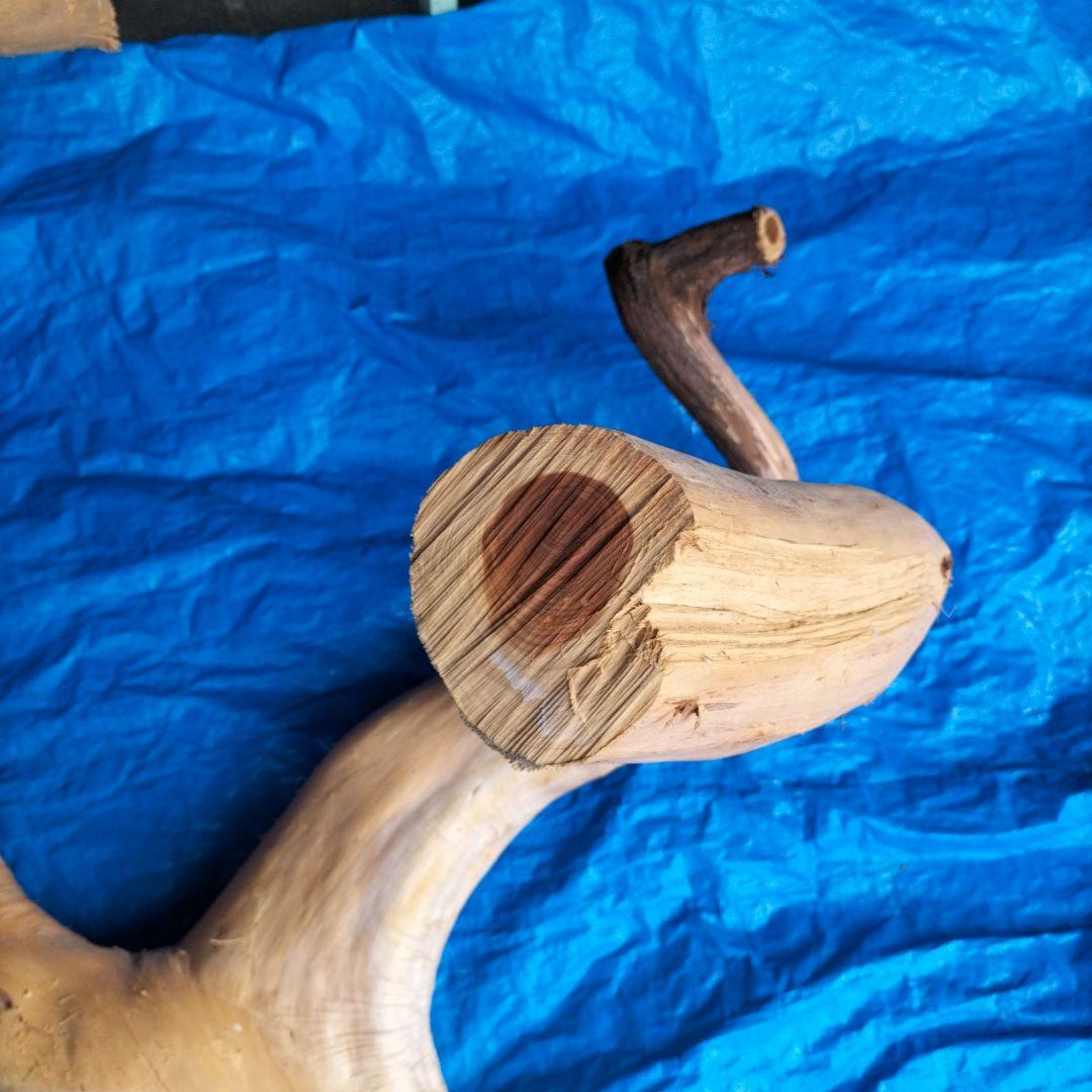 ハクの木の置物