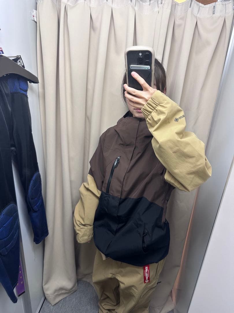 VOLCOM スノーボードジャケット GORE-TEX