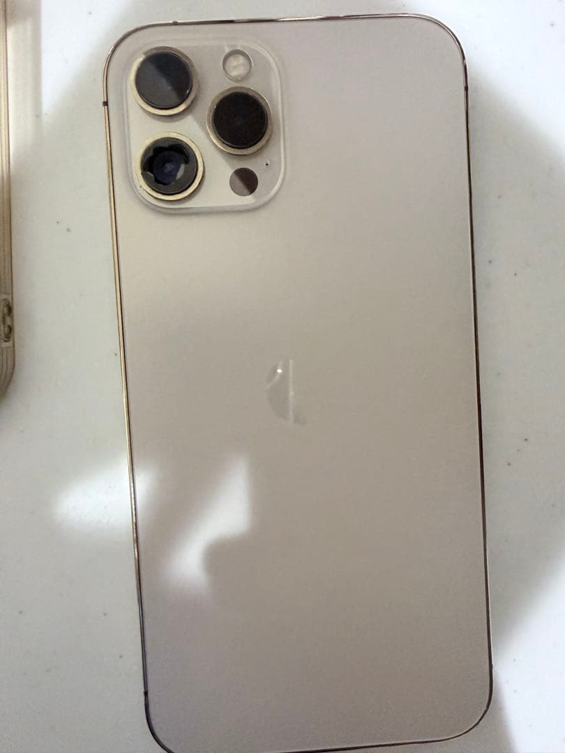 11/10まで値下げiPhone12 Pro MAX ゴールド 本体 箱無し