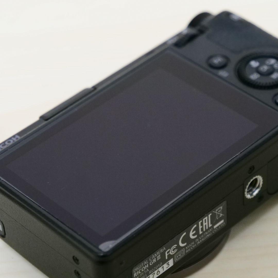 【豪華おまけ、ショット数わずか】RICOH GR Ⅲ 純正ポーチ他