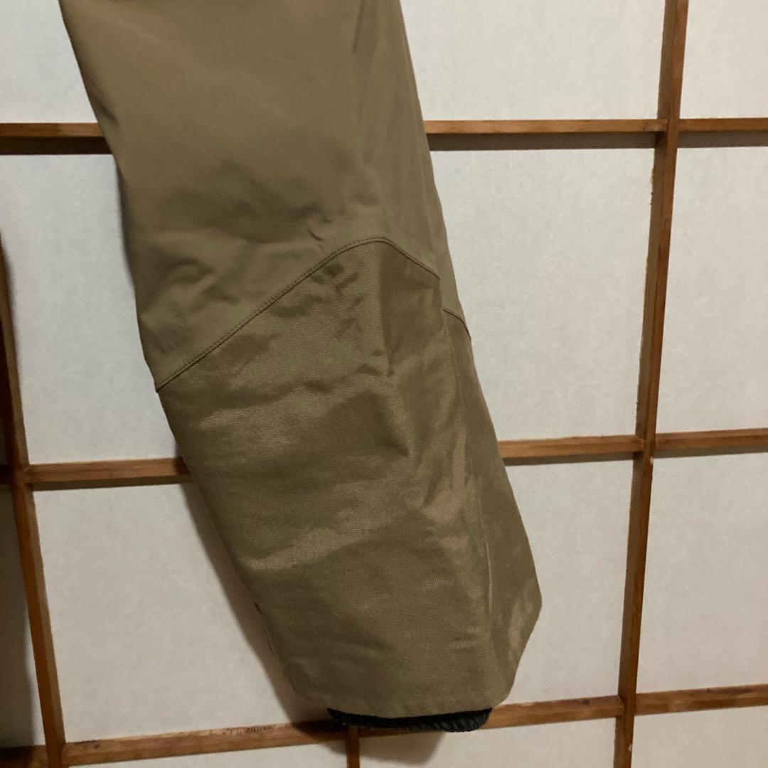 パタゴニア　パウスレイヤービブ 女性用S