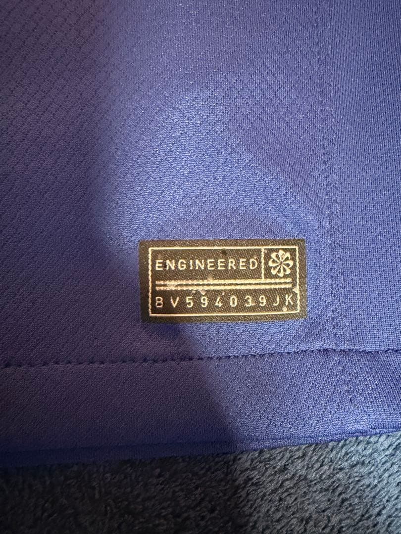 【貴重/正規品】パリ・サンジェルマン　ユニフォーム　4th レプリカ　半袖