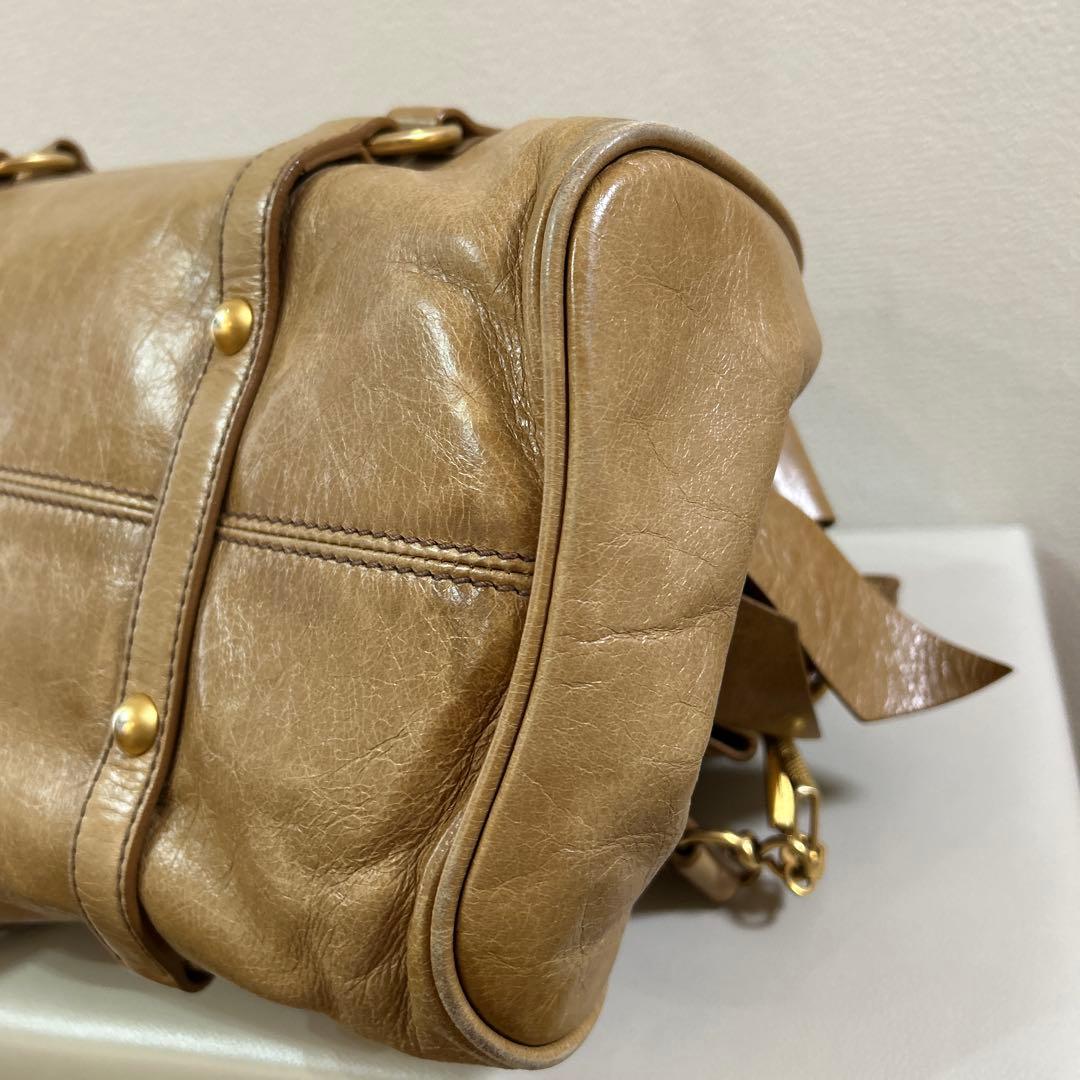 MIU MIU ベージュ　ショルダーバッグ　ヴィッテロルクス　ミュウミュウ