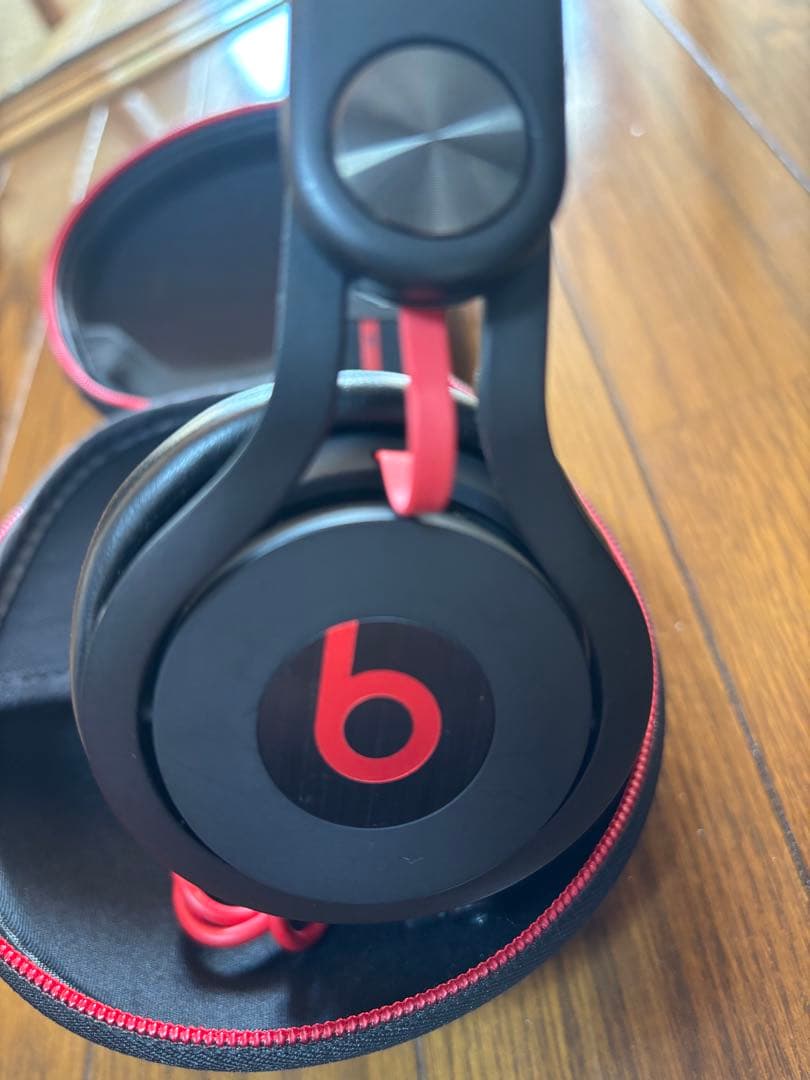 Beats by Dr. Dre Mixr ブラック/レッド