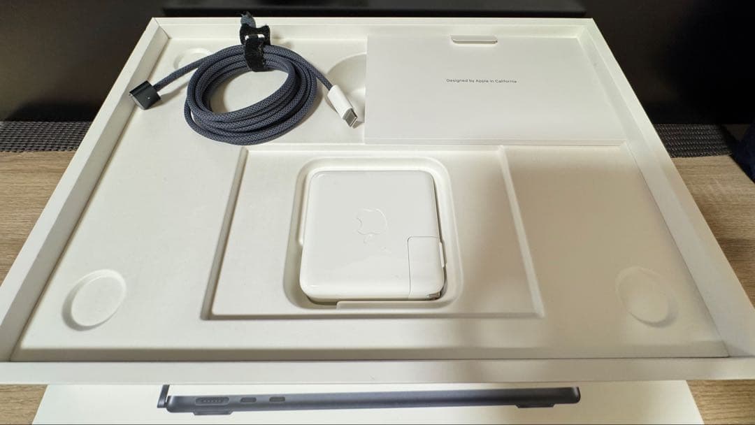 m2 macbook air 2022 人気色ミッドナイト256GB US配列